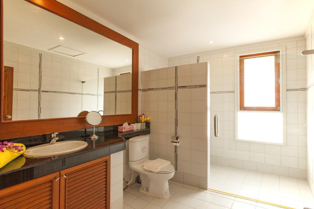 Smile House Villa Thong Son Beach Bagian luar foto